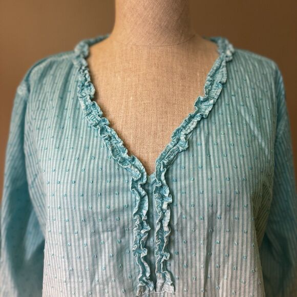 Chico’s Ombre Tunic Top White Aqua Sz 2 EUC Ruffle Resort Wear Coastal Cruise - Picture 12 of 16